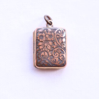 Antique Vintage English Rolled Gold Locket Pendant Floral Engravings