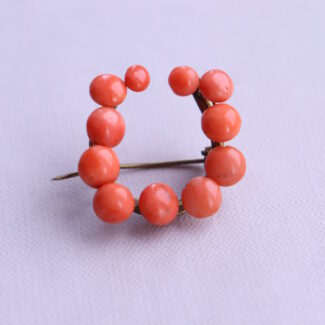 Victorian Antique Vintage Sciacca Coral Horseshoe Brooch Tombac