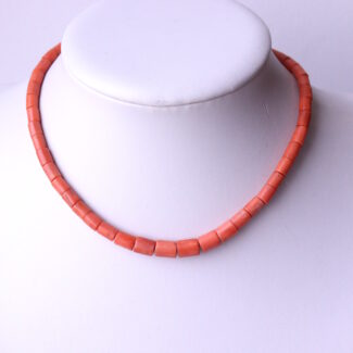 Antique Vintage Ukrainian Coral Necklace 27gr Silver Clasp